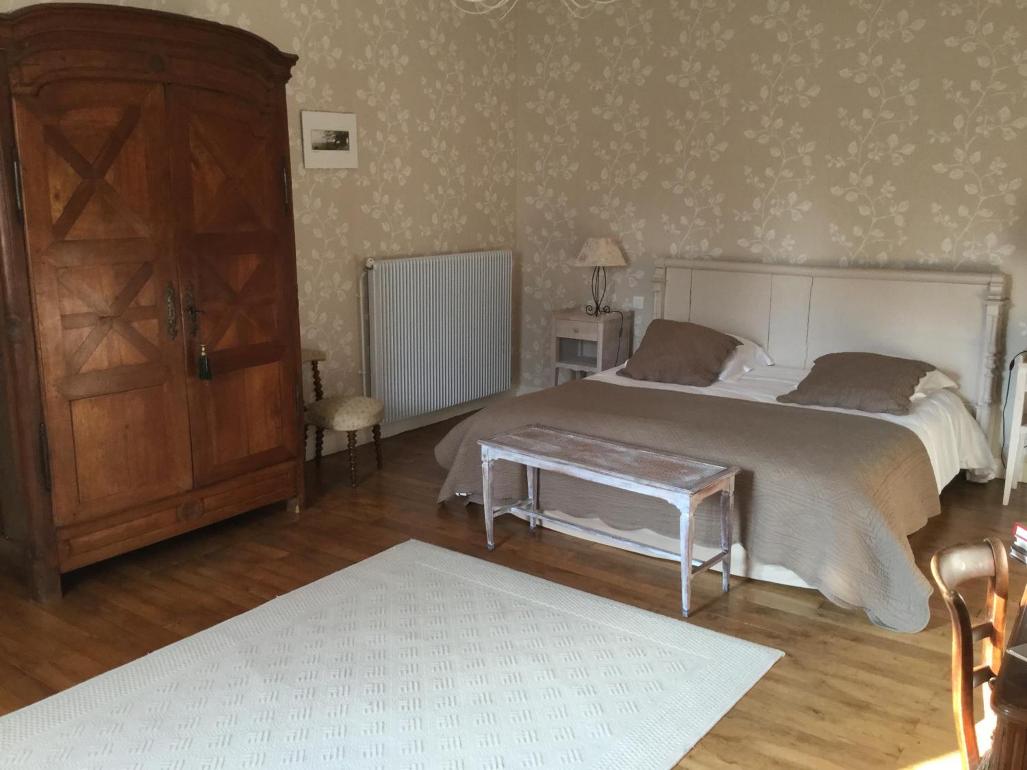 Chateau Des Essards Avec Piscine Et Jacuzzi Langeais Room photo